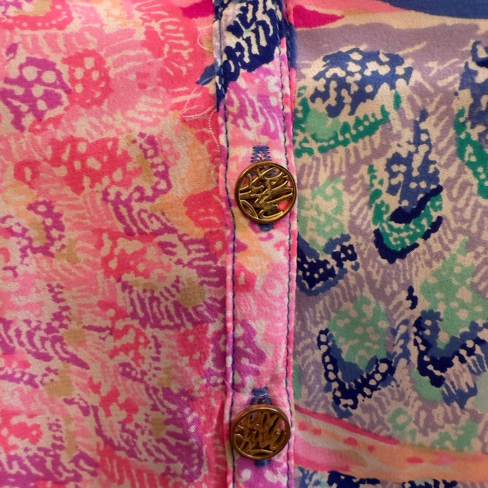 ❣️🆕Lilly Pulitzer Blue Pink Pineapple 100% Silk Elsa Blouse❣️ - Picture 3 of 8